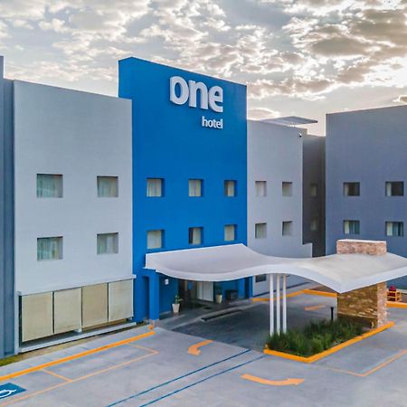 One Saltillo Aeropuerto Eksteriør bilde