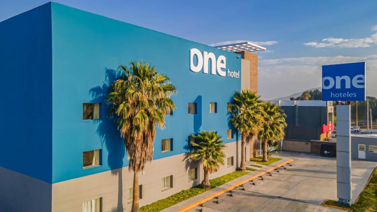 One Saltillo Aeropuerto Eksteriør bilde